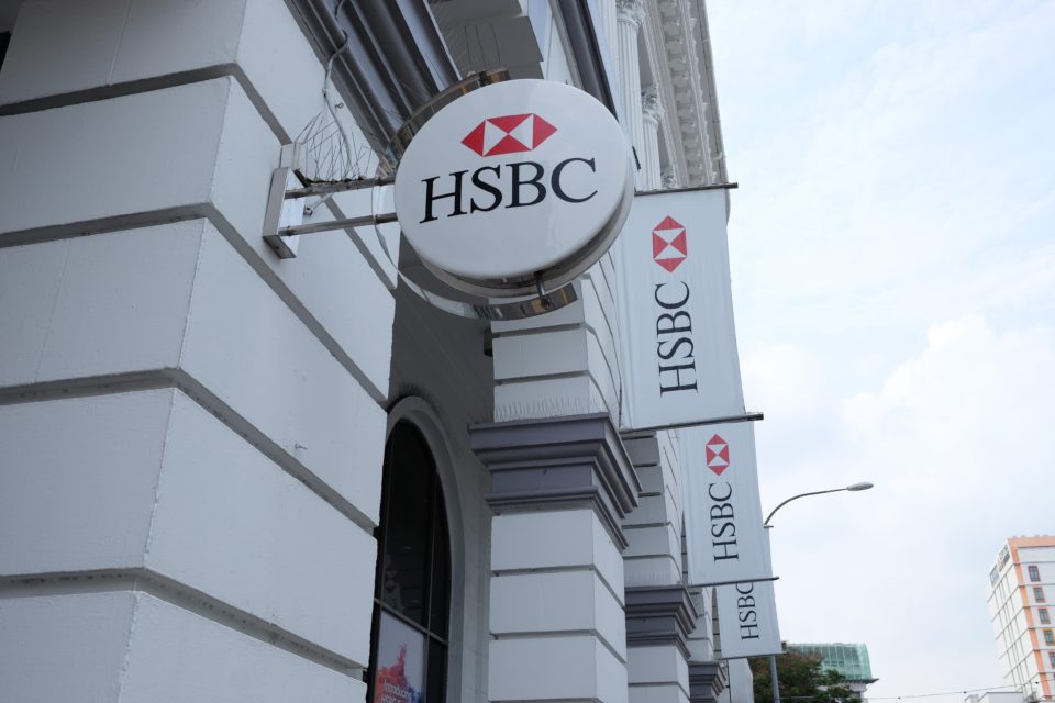HSBC profit